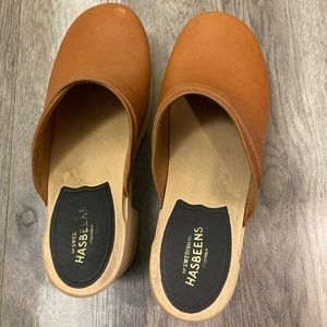 Swedish hasbeens classic clogs